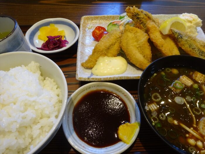 ヨコワのフライ定食